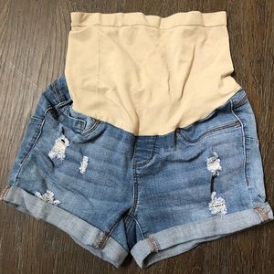 Bella Vida Maternity Shorts
